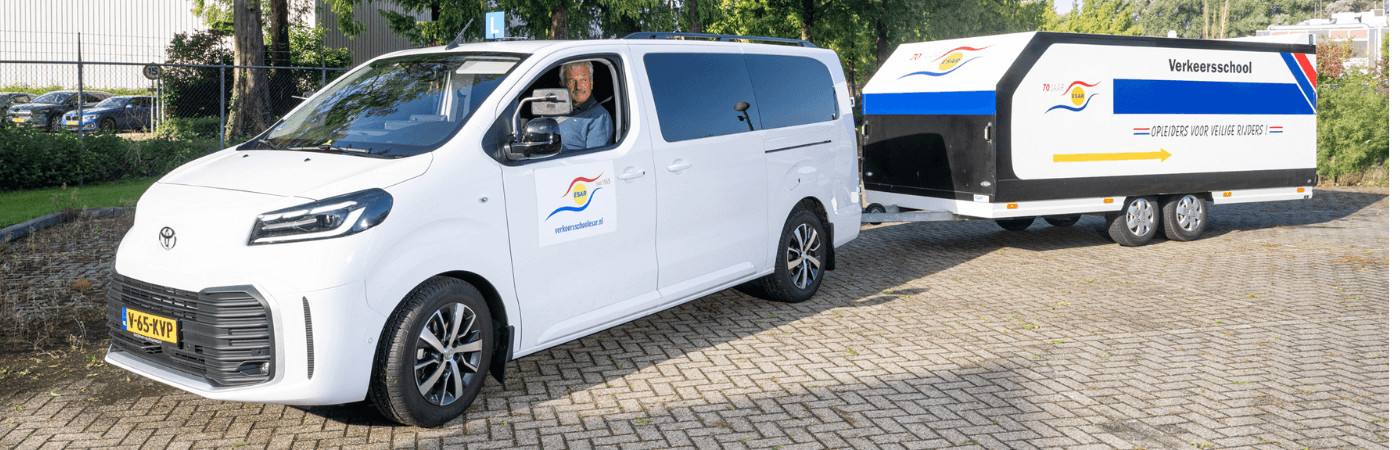 Aanhangerrijles Aanhangerrijbewijs Esar Gorinchem